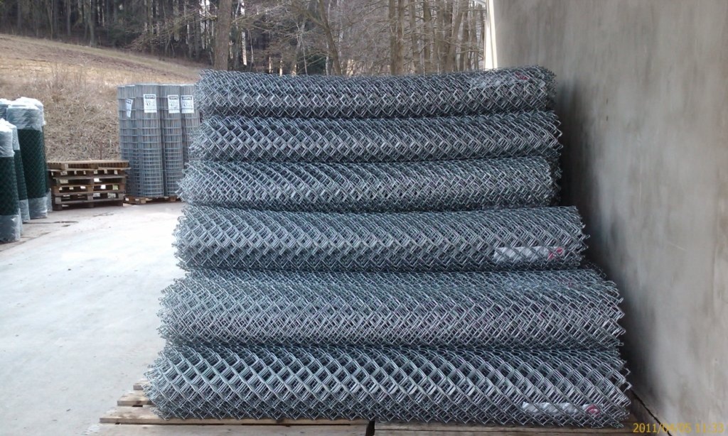 Rete zincata 50x50 mm atipica - diversa altezza, diversa lunghezza del rotolo