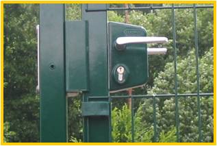 Serratura in acciaio inox